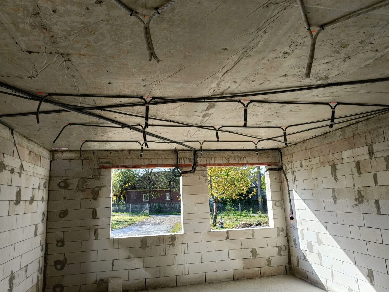 Trabajo de instalación eléctrica